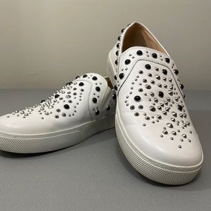 Vince Camuto Casintia Slip On Sneaker. Size 9M.